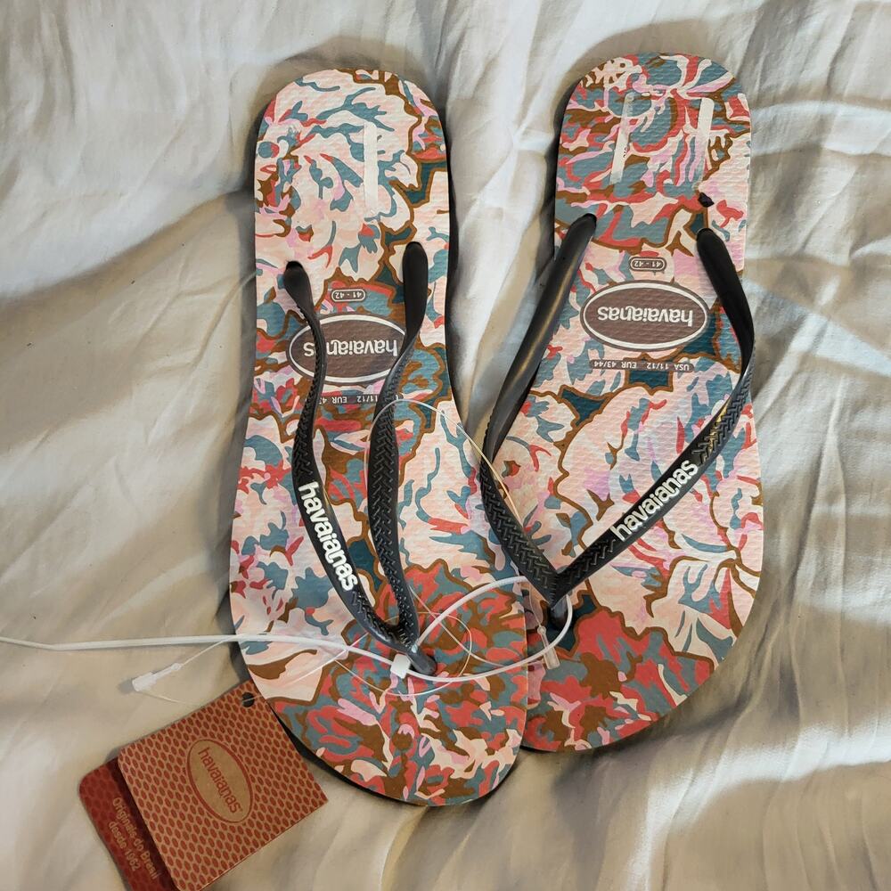 Havaianas Flip Flop Sandals Petal Womens  size 11/12    eu 43/44